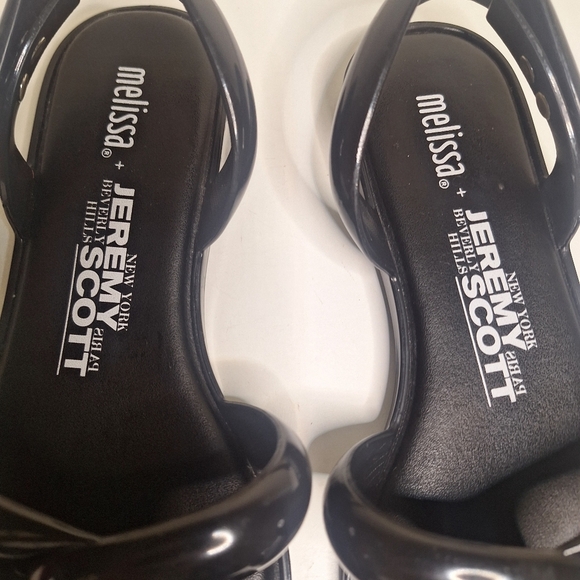 Melissa Women's Tube Jeremy Scott Jelly Sandal SZ 6 - Picture 6 of 12